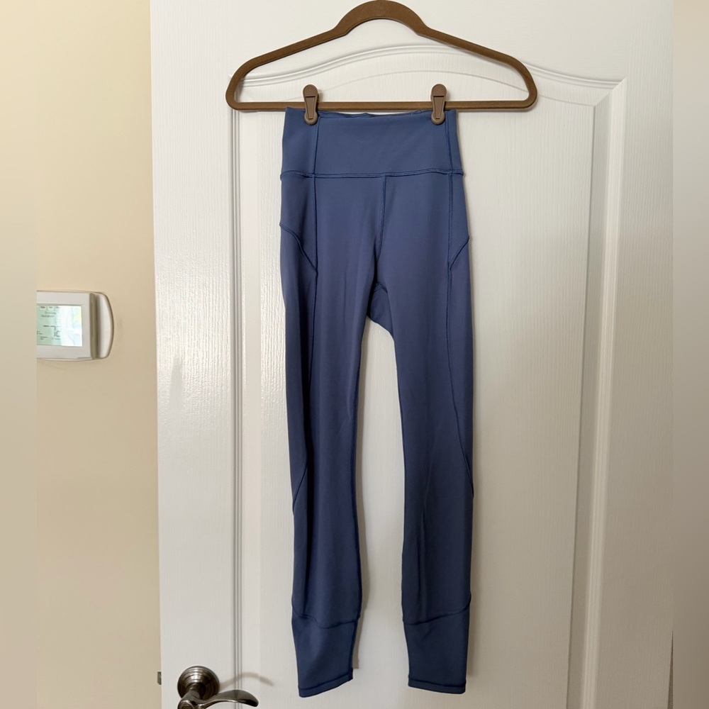 Lululemon Size 2 Blue Leggings